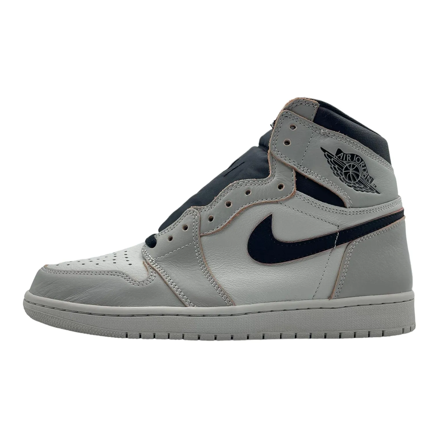 Air Jordan 1 Retro High OG Defiant SB NYC to Paris Pre-Owned