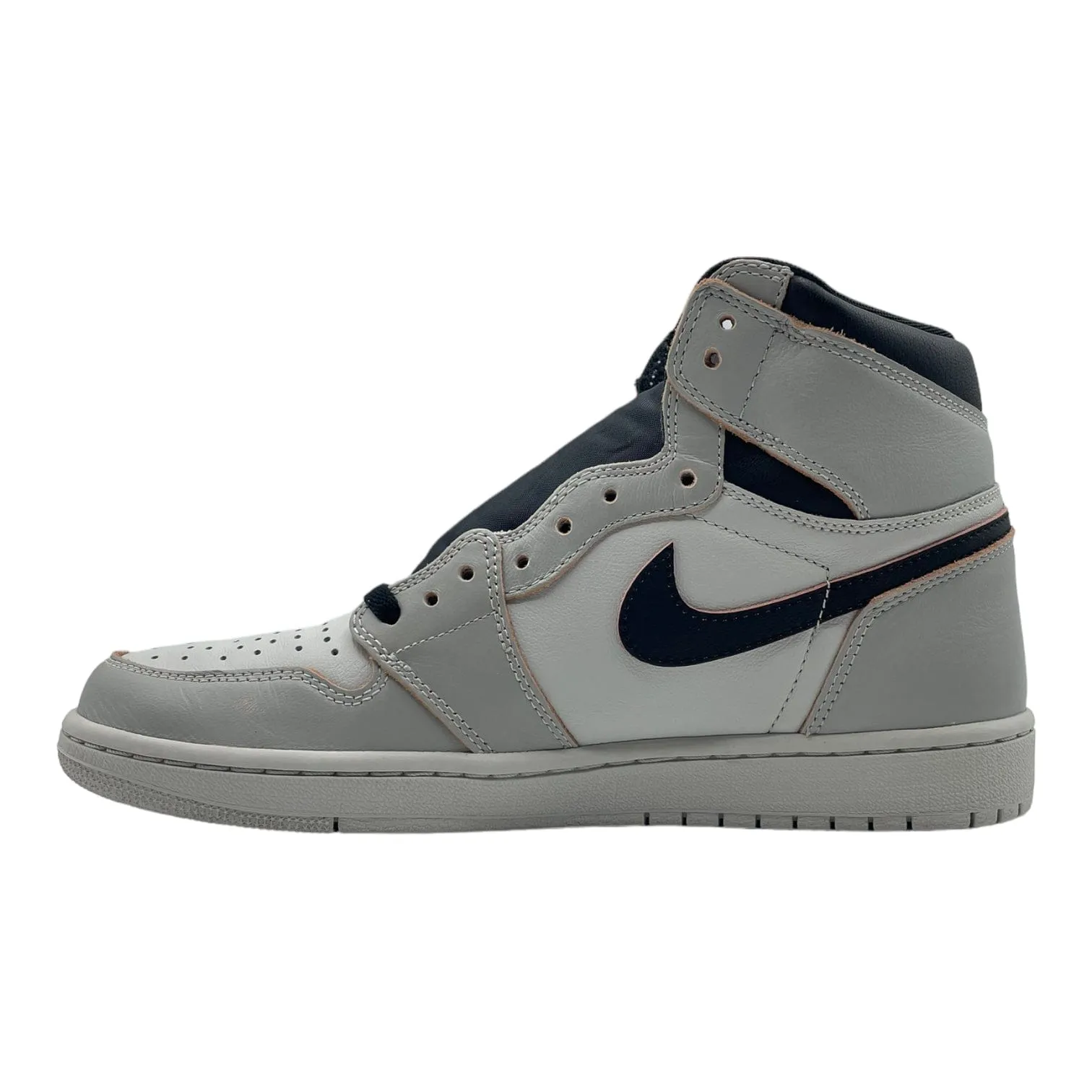 Air Jordan 1 Retro High OG Defiant SB NYC to Paris Pre-Owned