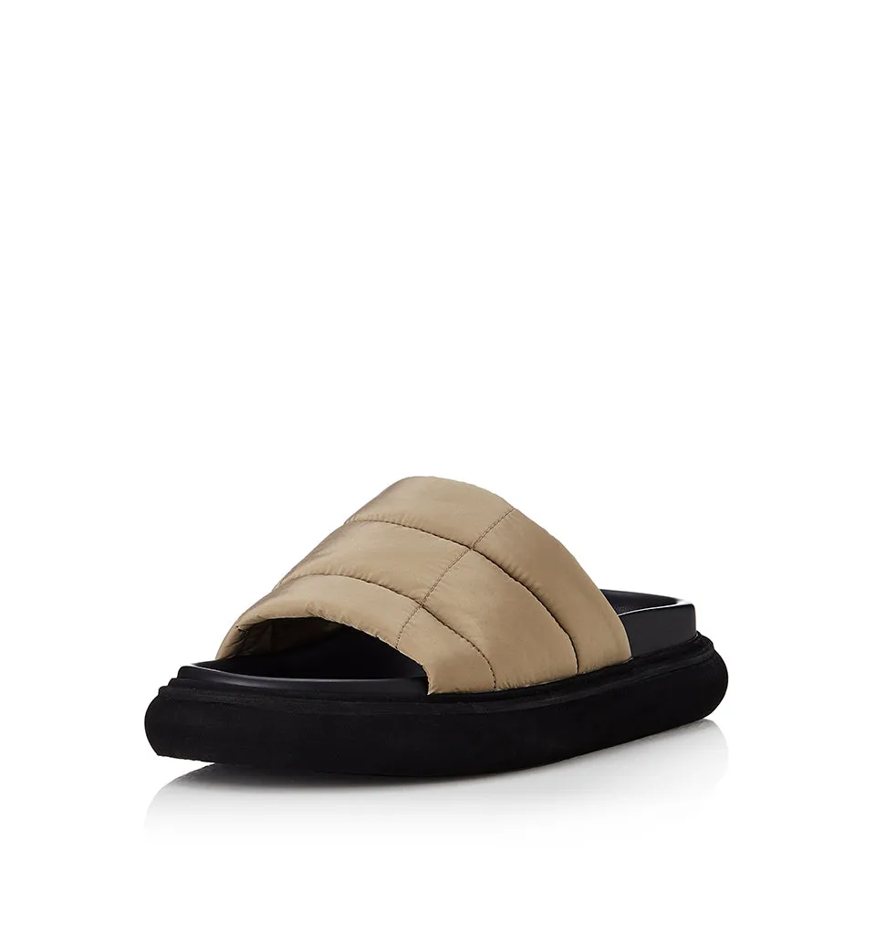 ALIAS MAE Womens Clem Sandals Latte