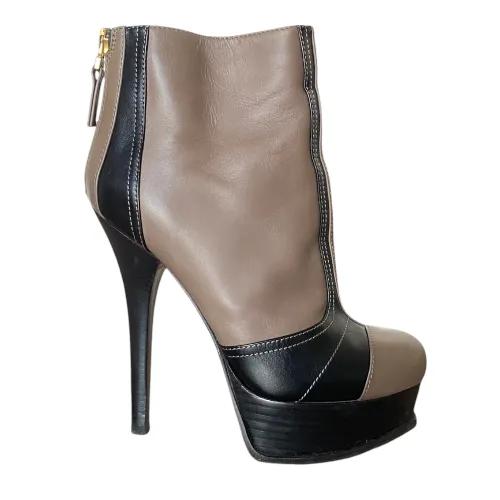 FENDI Fendista Taupe & Black Leather Platform Ankle Boots, Size 36