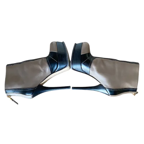 FENDI Fendista Taupe & Black Leather Platform Ankle Boots, Size 36