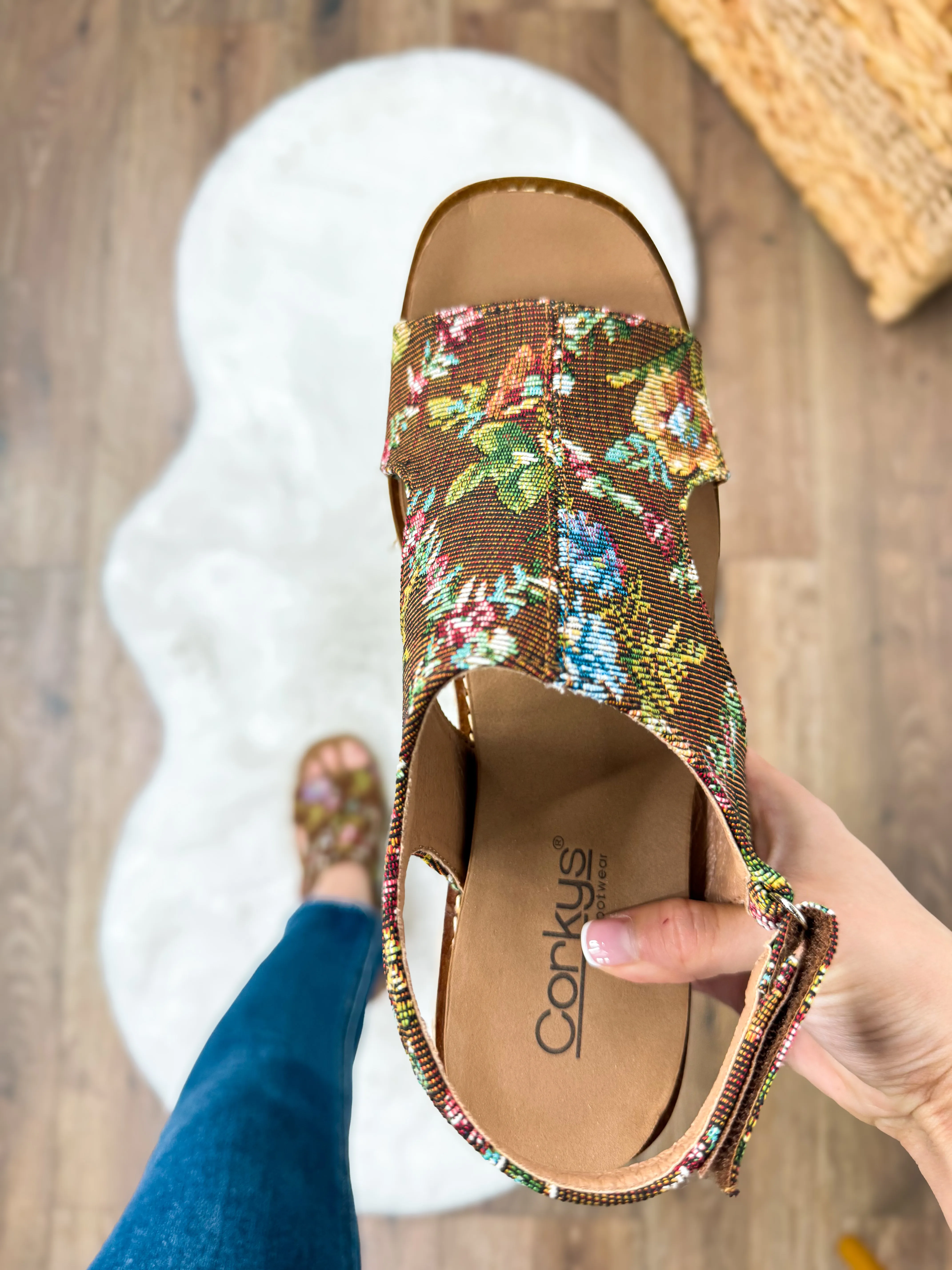 Freddie Wedges - Rust Brocade Floral
